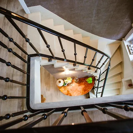 בית נופש In Front Of The Sea With Natural Swimming Pond *