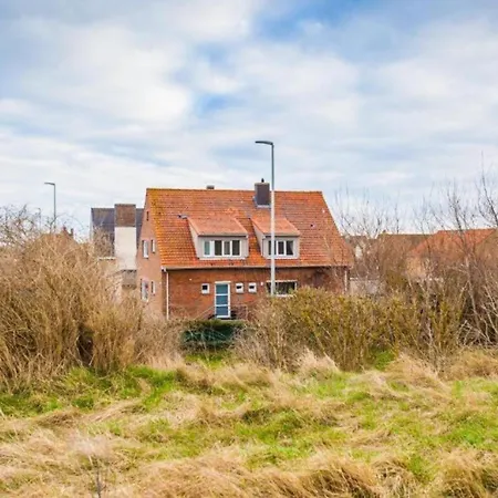 In Front Of The Sea With Natural Swimming Pond Oostende