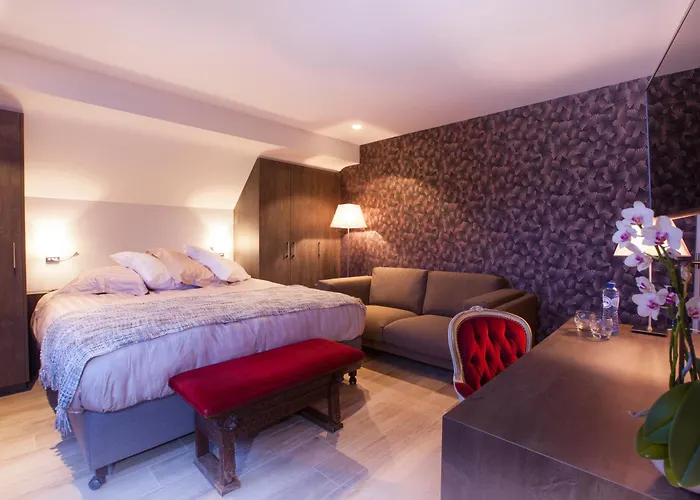 In Front Of The Sea With Natural Swimming Pond Ostend