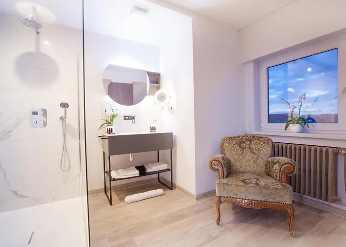 Holiday home In Front Of The Sea With Natural Swimming Pond